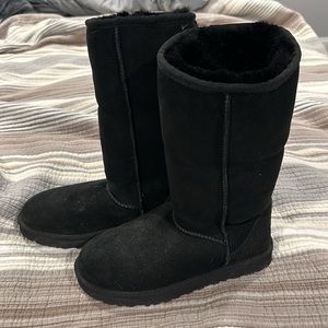 Like new UGG classic tall black boots - worn only a few times